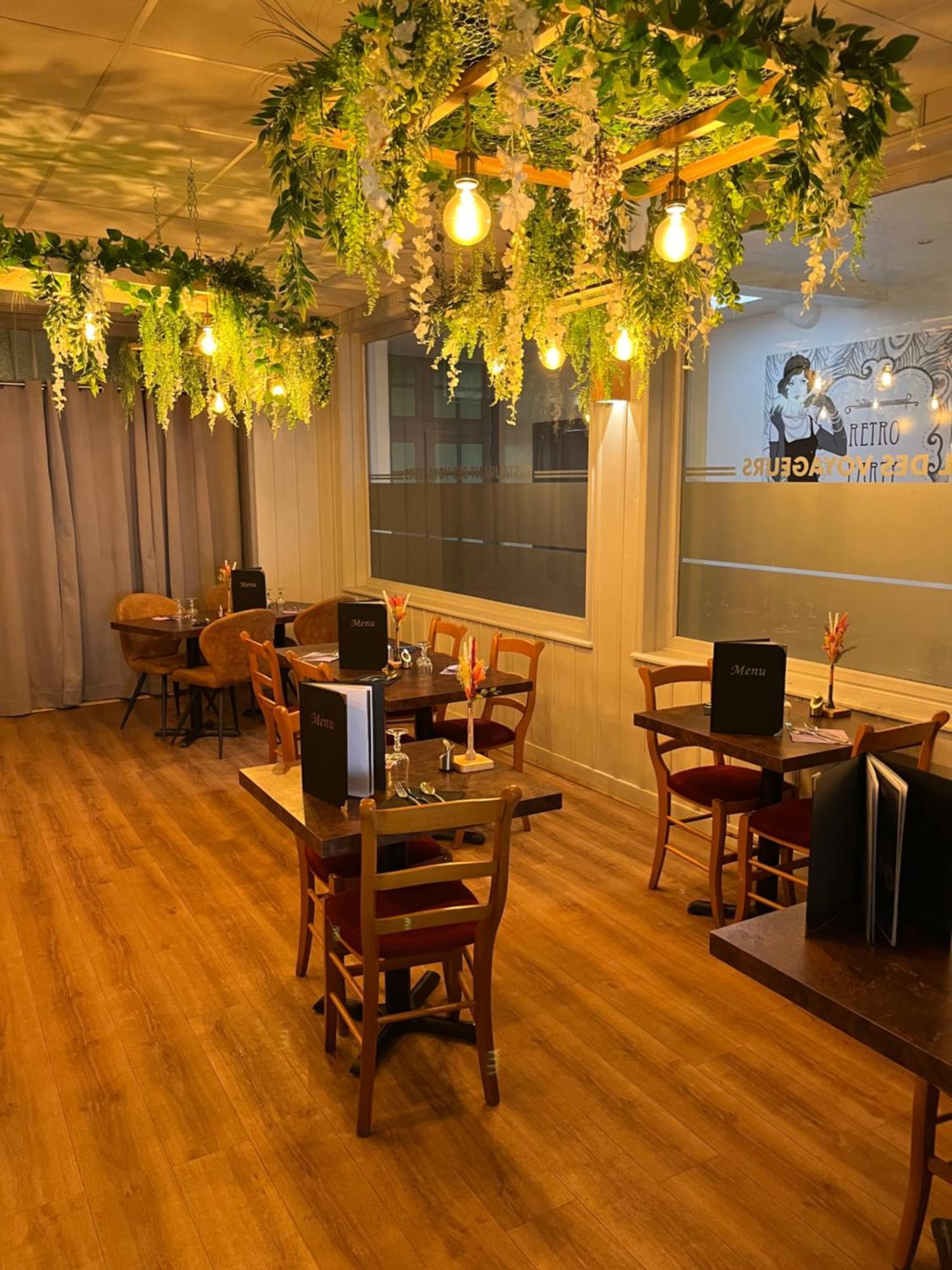Logis Hotel Restaurant Des Voyageurs Saint-Paulien Bagian luar foto