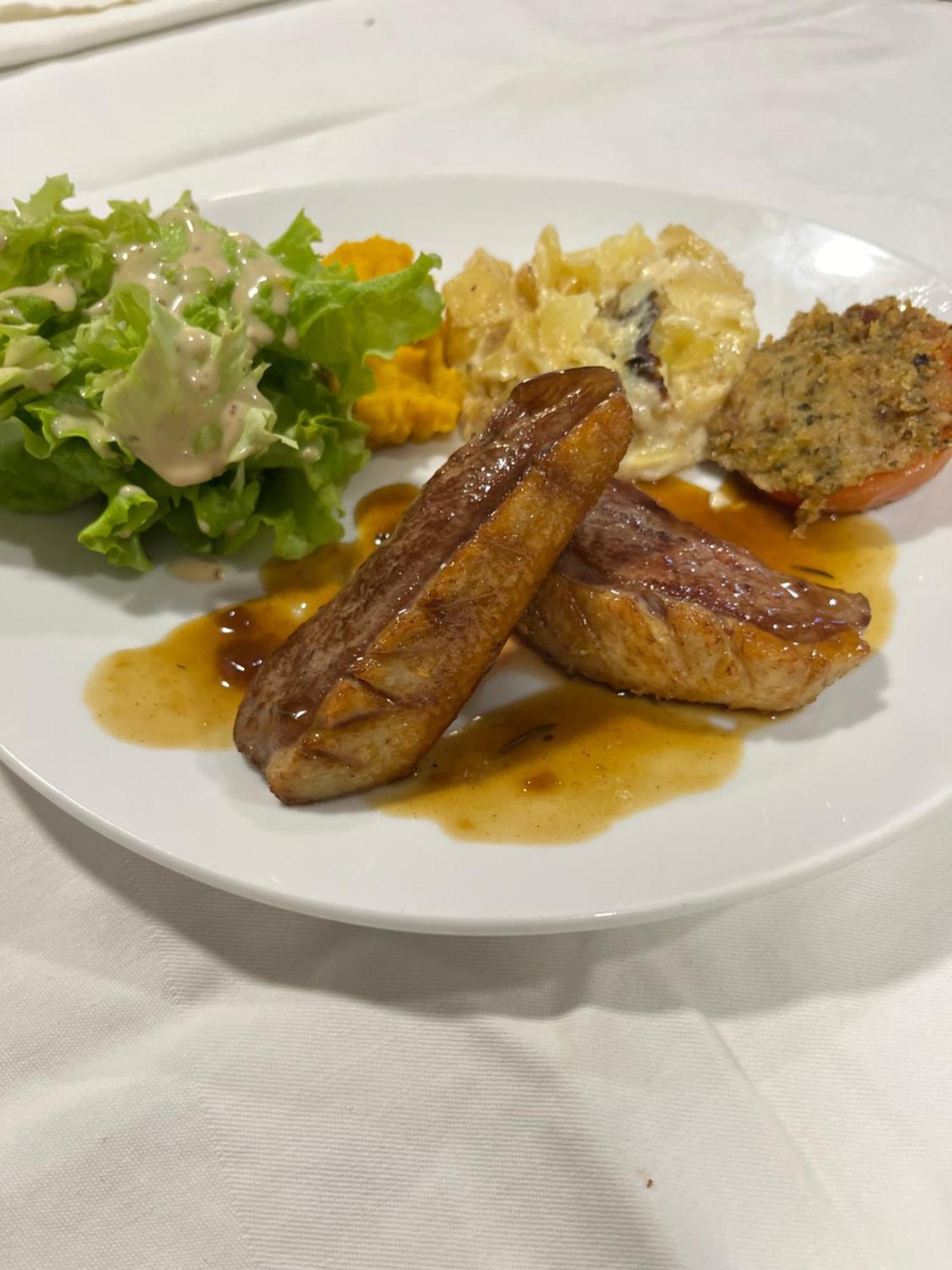Logis Hotel Restaurant Des Voyageurs Saint-Paulien Bagian luar foto